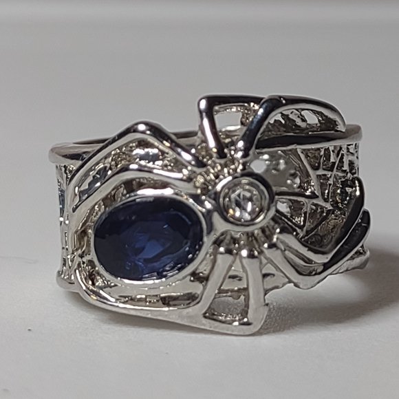 Spider Ring With Blue Plastic Stone Size 9 - Picture 7 of 13